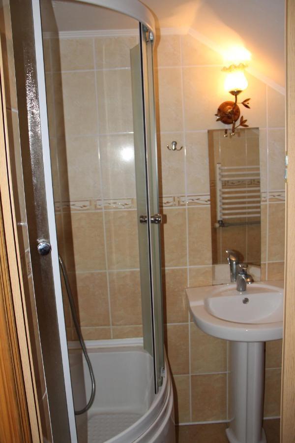 Kray Dorogy Villa Yaremche Habitación foto